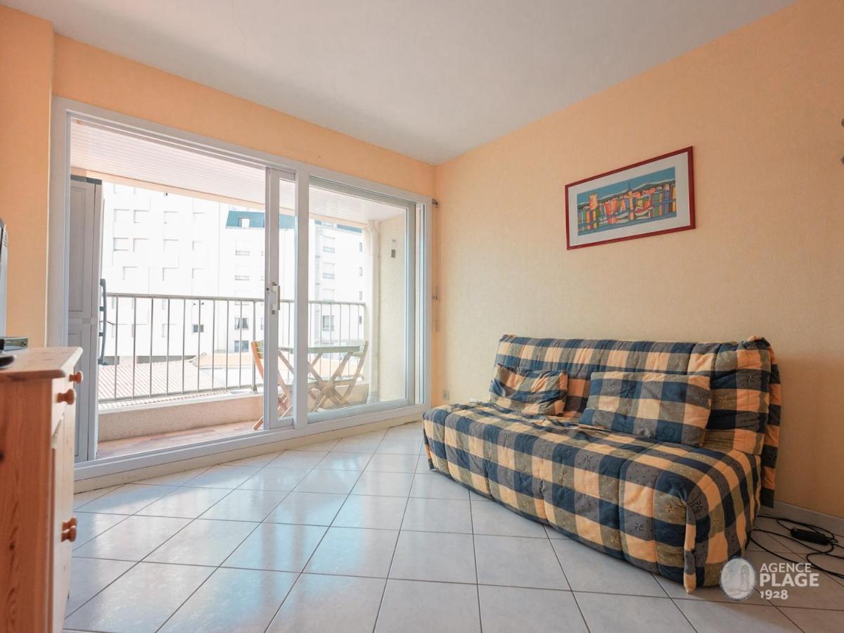 Appartement Plage Et Commerces, Balcon, Tout Confort - Fr-1-197-547 レ・サ​​ーブル・ドロンヌ エクステリア 写真