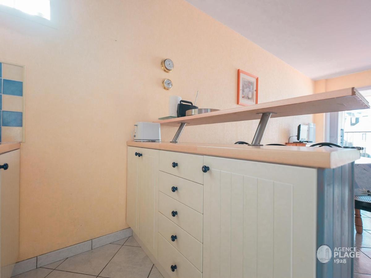 Appartement Plage Et Commerces, Balcon, Tout Confort - Fr-1-197-547 レ・サ​​ーブル・ドロンヌ エクステリア 写真